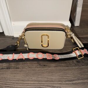 Marc Jacobs Snapshot